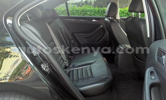 Oofamaa Volkswagen Jetta Black Makiinaa iti Mombasa keessatti Coastal Kenya keessatti Oofamaa Volkswagen Jetta Black Makiinaa iti Mombasa keessatti Coastal Kenya keessatti