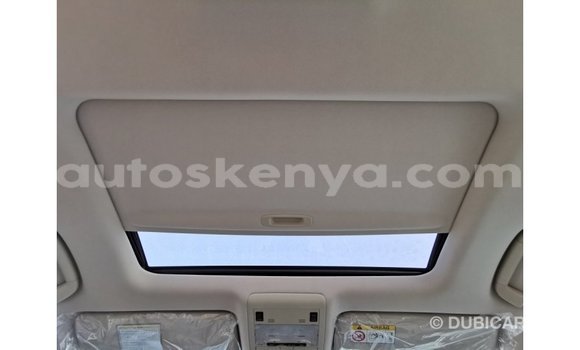 Buy Import Toyota Land Cruiser White Car in Import - Dubai in Central Kenya Buy Import Toyota Land Cruiser White Car in Import - Dubai in Central Kenya