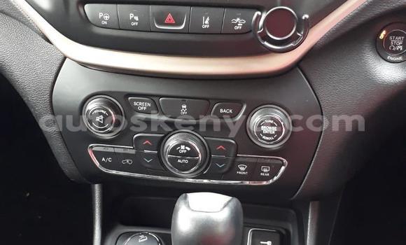 Oofamaa Jeep Cherokee Other Makiinaa iti Mombasa keessatti Coastal Kenya keessatti Oofamaa Jeep Cherokee Other Makiinaa iti Mombasa keessatti Coastal Kenya keessatti