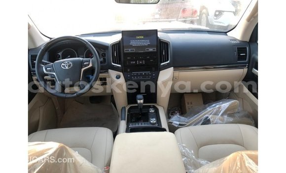 Buy Import Toyota Land Cruiser Black Car in Import - Dubai in Central Kenya Buy Import Toyota Land Cruiser Black Car in Import - Dubai in Central Kenya