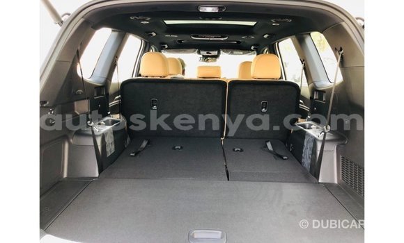 Imported Kia Carens White Makiinaa iti Import - Dubai keessatti Central Kenya keessatti Imported Kia Carens White Makiinaa iti Import - Dubai keessatti Central Kenya keessatti