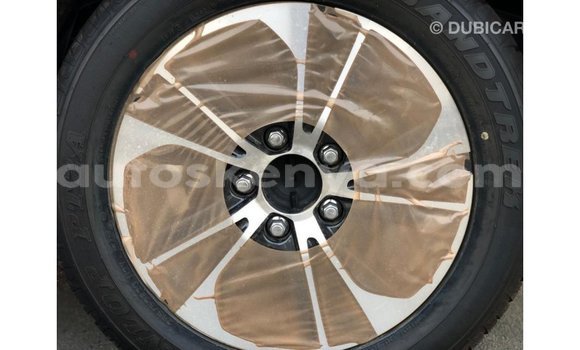 Nunua Imported Toyota Land Cruiser Nyeusi Gari ndani ya Import - Dubai nchini Kati Kenya Nunua Imported Toyota Land Cruiser Nyeusi Gari ndani ya Import - Dubai nchini Kati Kenya