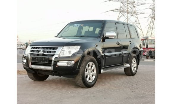 Nunua Imported Mitsubishi Pajero Nyeusi Gari ndani ya Import - Dubai nchini Kati Kenya Nunua Imported Mitsubishi Pajero Nyeusi Gari ndani ya Import - Dubai nchini Kati Kenya