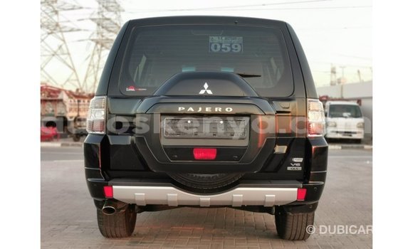 Nunua Imported Mitsubishi Pajero Nyeusi Gari ndani ya Import - Dubai nchini Kati Kenya Nunua Imported Mitsubishi Pajero Nyeusi Gari ndani ya Import - Dubai nchini Kati Kenya