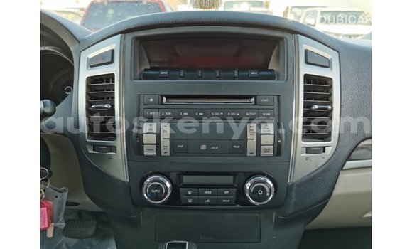 Nunua Imported Mitsubishi Pajero Nyingine Gari ndani ya Import - Dubai nchini Kati Kenya Nunua Imported Mitsubishi Pajero Nyingine Gari ndani ya Import - Dubai nchini Kati Kenya