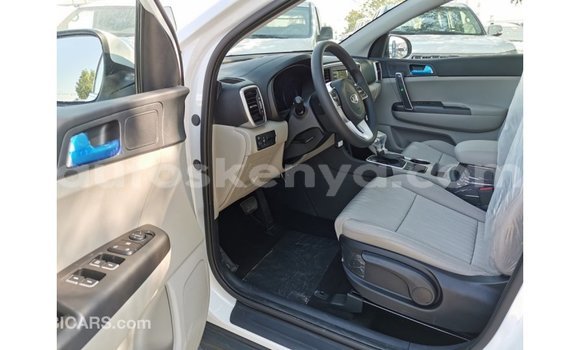 Nunua Imported Kia Sportage Nyeupe Gari ndani ya Import - Dubai nchini Kati Kenya Nunua Imported Kia Sportage Nyeupe Gari ndani ya Import - Dubai nchini Kati Kenya