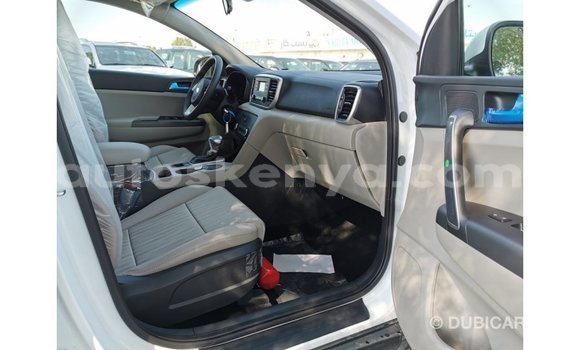 Nunua Imported Kia Sportage Nyeupe Gari ndani ya Import - Dubai nchini Kati Kenya Nunua Imported Kia Sportage Nyeupe Gari ndani ya Import - Dubai nchini Kati Kenya