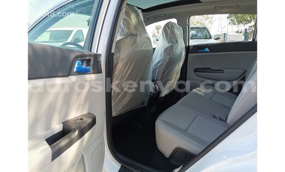 Nunua Imported Kia Sportage Nyeupe Gari ndani ya Import - Dubai nchini Kati Kenya Nunua Imported Kia Sportage Nyeupe Gari ndani ya Import - Dubai nchini Kati Kenya