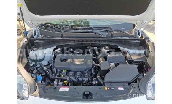 Nunua Imported Kia Sportage Nyeupe Gari ndani ya Import - Dubai nchini Kati Kenya Nunua Imported Kia Sportage Nyeupe Gari ndani ya Import - Dubai nchini Kati Kenya