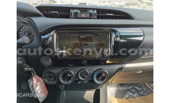 Nunua Imported Toyota Hilux Nyingine Gari ndani ya Import - Dubai nchini Kati Kenya Nunua Imported Toyota Hilux Nyingine Gari ndani ya Import - Dubai nchini Kati Kenya