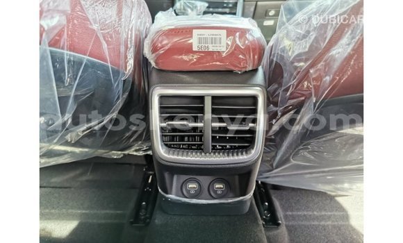 Nunua Imported Kia K5 Nyeupe Gari ndani ya Import - Dubai nchini Kati Kenya Nunua Imported Kia K5 Nyeupe Gari ndani ya Import - Dubai nchini Kati Kenya