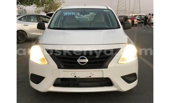 Nunua Imported Nissan Sunny Nyeupe Gari ndani ya Import - Dubai nchini Kati Kenya Nunua Imported Nissan Sunny Nyeupe Gari ndani ya Import - Dubai nchini Kati Kenya