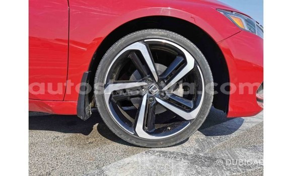 Nunua Imported Honda C Nyekundu Bike ndani ya Import - Dubai nchini Kati Kenya Nunua Imported Honda C Nyekundu Bike ndani ya Import - Dubai nchini Kati Kenya