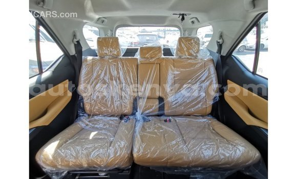 Imported Toyota Fortuner Black Makiinaa iti Import - Dubai keessatti Central Kenya keessatti Imported Toyota Fortuner Black Makiinaa iti Import - Dubai keessatti Central Kenya keessatti