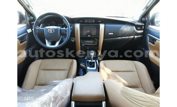 Nunua Imported Toyota Fortuner Nyingine Gari ndani ya Import - Dubai nchini Kati Kenya Nunua Imported Toyota Fortuner Nyingine Gari ndani ya Import - Dubai nchini Kati Kenya