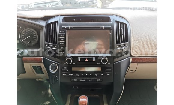 Buy Import Toyota Land Cruiser Black Car in Import - Dubai in Central Kenya Buy Import Toyota Land Cruiser Black Car in Import - Dubai in Central Kenya