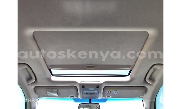 Buy Import Toyota Land Cruiser White Car in Import - Dubai in Central Kenya Buy Import Toyota Land Cruiser White Car in Import - Dubai in Central Kenya