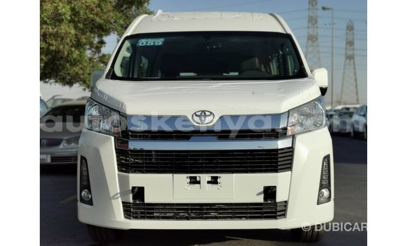 Nunua Imported Toyota Hiace Nyeupe Gari ndani ya Import - Dubai nchini Kati Kenya Nunua Imported Toyota Hiace Nyeupe Gari ndani ya Import - Dubai nchini Kati Kenya