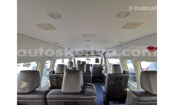 Nunua Imported Toyota Hiace Nyeupe Gari ndani ya Import - Dubai nchini Kati Kenya Nunua Imported Toyota Hiace Nyeupe Gari ndani ya Import - Dubai nchini Kati Kenya
