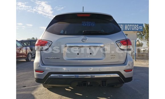 Nunua Imported Nissan Pathfinder Nyingine Gari ndani ya Import - Dubai nchini Kati Kenya Nunua Imported Nissan Pathfinder Nyingine Gari ndani ya Import - Dubai nchini Kati Kenya