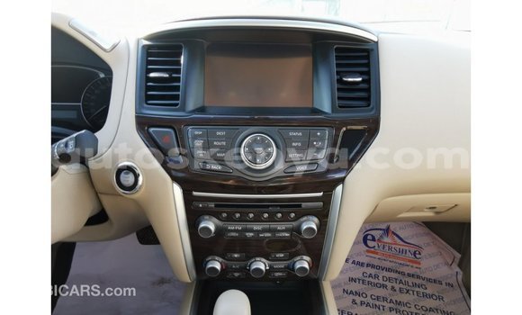 Nunua Imported Nissan Pathfinder Nyingine Gari ndani ya Import - Dubai nchini Kati Kenya Nunua Imported Nissan Pathfinder Nyingine Gari ndani ya Import - Dubai nchini Kati Kenya
