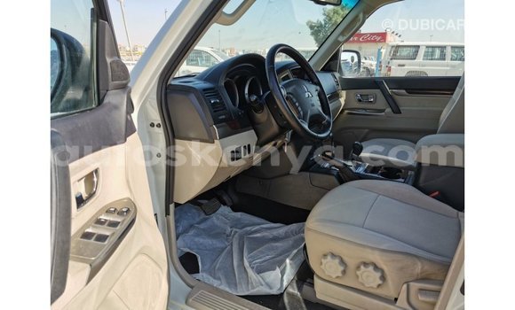 Buy Import Mitsubishi Pajero White Car in Import - Dubai in Central Kenya Buy Import Mitsubishi Pajero White Car in Import - Dubai in Central Kenya