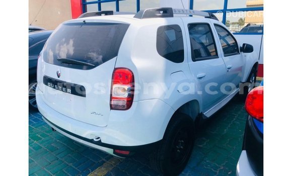 Imported Renault Duster White Makiinaa iti Import - Dubai keessatti Central Kenya keessatti Imported Renault Duster White Makiinaa iti Import - Dubai keessatti Central Kenya keessatti