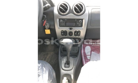Nunua Imported Renault Duster Nyeupe Gari ndani ya Import - Dubai nchini Kati Kenya Nunua Imported Renault Duster Nyeupe Gari ndani ya Import - Dubai nchini Kati Kenya