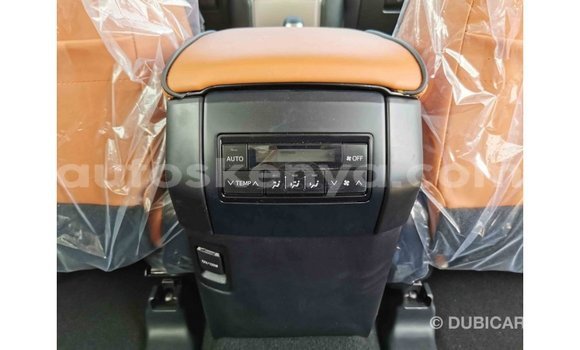 Nunua Imported Toyota Prado Nyeupe Gari ndani ya Import - Dubai nchini Kati Kenya Nunua Imported Toyota Prado Nyeupe Gari ndani ya Import - Dubai nchini Kati Kenya