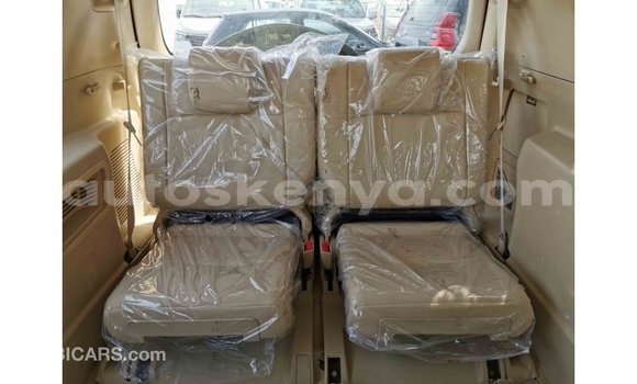 Imported Toyota Prado Brown Makiinaa iti Import - Dubai keessatti Central Kenya keessatti Imported Toyota Prado Brown Makiinaa iti Import - Dubai keessatti Central Kenya keessatti