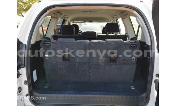 Nunua Imported Toyota Prado Nyeupe Gari ndani ya Import - Dubai nchini Kati Kenya Nunua Imported Toyota Prado Nyeupe Gari ndani ya Import - Dubai nchini Kati Kenya