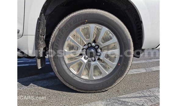 Buy Import Toyota Prado White Car in Import - Dubai in Central Kenya Buy Import Toyota Prado White Car in Import - Dubai in Central Kenya