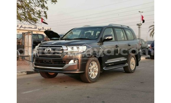Nunua Imported Toyota Land Cruiser Nyingine Gari ndani ya Import - Dubai nchini Kati Kenya Nunua Imported Toyota Land Cruiser Nyingine Gari ndani ya Import - Dubai nchini Kati Kenya