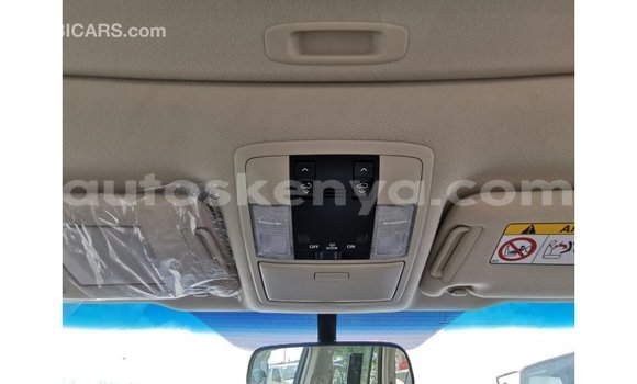 Nunua Imported Toyota Prado Nyeusi Gari ndani ya Import - Dubai nchini Kati Kenya Nunua Imported Toyota Prado Nyeusi Gari ndani ya Import - Dubai nchini Kati Kenya