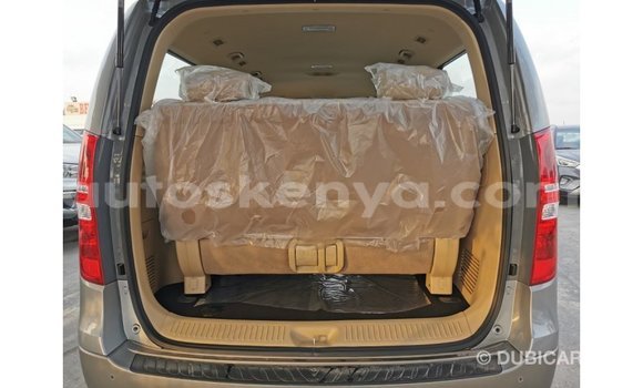 Nunua Imported Hyundai Chorus Nyingine Lori ndani ya Import - Dubai nchini Kati Kenya Nunua Imported Hyundai Chorus Nyingine Lori ndani ya Import - Dubai nchini Kati Kenya