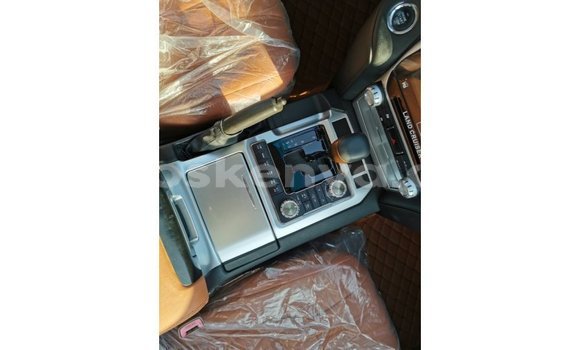 Nunua Imported Toyota Land Cruiser Nyingine Gari ndani ya Import - Dubai nchini Kati Kenya Nunua Imported Toyota Land Cruiser Nyingine Gari ndani ya Import - Dubai nchini Kati Kenya