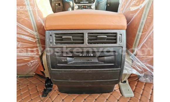 Nunua Imported Toyota Land Cruiser Nyingine Gari ndani ya Import - Dubai nchini Kati Kenya Nunua Imported Toyota Land Cruiser Nyingine Gari ndani ya Import - Dubai nchini Kati Kenya