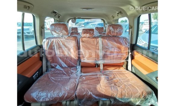Nunua Imported Toyota Land Cruiser Nyingine Gari ndani ya Import - Dubai nchini Kati Kenya Nunua Imported Toyota Land Cruiser Nyingine Gari ndani ya Import - Dubai nchini Kati Kenya