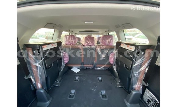 Buy Import Toyota Land Cruiser White Car in Import - Dubai in Central Kenya Buy Import Toyota Land Cruiser White Car in Import - Dubai in Central Kenya