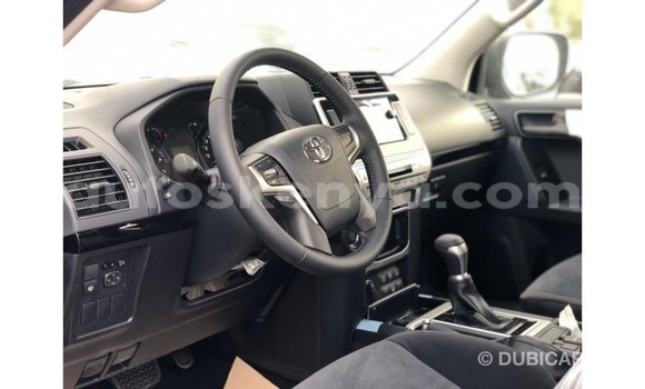 Nunua Imported Toyota Prado Bluu Gari ndani ya Import - Dubai nchini Kati Kenya Nunua Imported Toyota Prado Bluu Gari ndani ya Import - Dubai nchini Kati Kenya