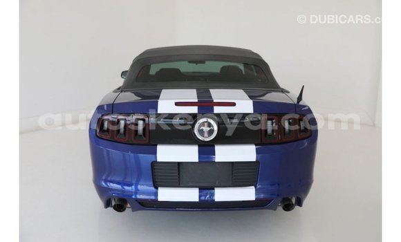 Imported Ford Mustang Blue Makiinaa iti Import - Dubai keessatti Central Kenya keessatti Imported Ford Mustang Blue Makiinaa iti Import - Dubai keessatti Central Kenya keessatti