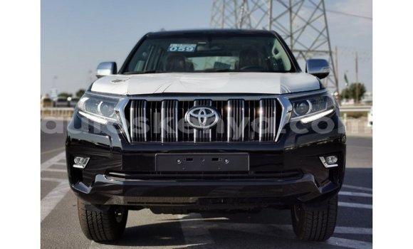 Nunua Imported Toyota Prado Nyeusi Gari ndani ya Import - Dubai nchini Kati Kenya Nunua Imported Toyota Prado Nyeusi Gari ndani ya Import - Dubai nchini Kati Kenya
