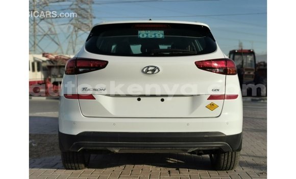 Buy Import Hyundai Tucson White Car in Import - Dubai in Central Kenya Buy Import Hyundai Tucson White Car in Import - Dubai in Central Kenya