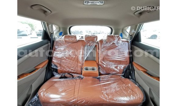Nunua Imported Hyundai Tucson Nyeupe Gari ndani ya Import - Dubai nchini Kati Kenya Nunua Imported Hyundai Tucson Nyeupe Gari ndani ya Import - Dubai nchini Kati Kenya