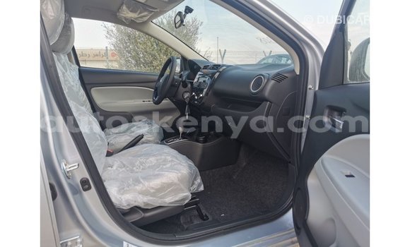 Nunua Imported Mitsubishi Attrage Nyingine Gari ndani ya Import - Dubai nchini Kati Kenya Nunua Imported Mitsubishi Attrage Nyingine Gari ndani ya Import - Dubai nchini Kati Kenya