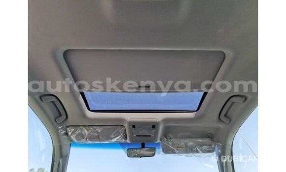Imported Toyota Land Cruiser White Makiinaa iti Import - Dubai keessatti Central Kenya keessatti Imported Toyota Land Cruiser White Makiinaa iti Import - Dubai keessatti Central Kenya keessatti