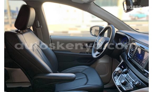 Buy Import Chrysler Voyager Other Car in Import - Dubai in Central Kenya Buy Import Chrysler Voyager Other Car in Import - Dubai in Central Kenya