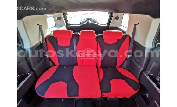 Nunua Imported Toyota FJ Cruiser Nyeusi Gari ndani ya Import - Dubai nchini Kati Kenya Nunua Imported Toyota FJ Cruiser Nyeusi Gari ndani ya Import - Dubai nchini Kati Kenya