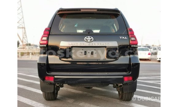 Nunua Imported Toyota Prado Nyeusi Gari ndani ya Import - Dubai nchini Kati Kenya Nunua Imported Toyota Prado Nyeusi Gari ndani ya Import - Dubai nchini Kati Kenya