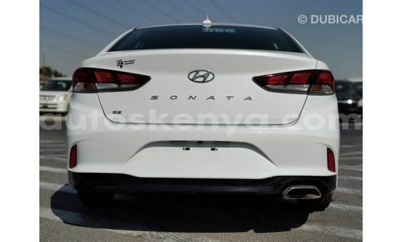 Buy Import Hyundai Sonata White Car in Import - Dubai in Central Kenya Buy Import Hyundai Sonata White Car in Import - Dubai in Central Kenya
